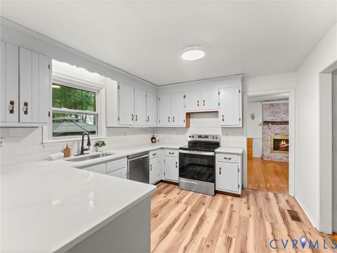 Tiny photo for 720 Dove Path Lane, Chester, VA 23834 (MLS # 2618580)