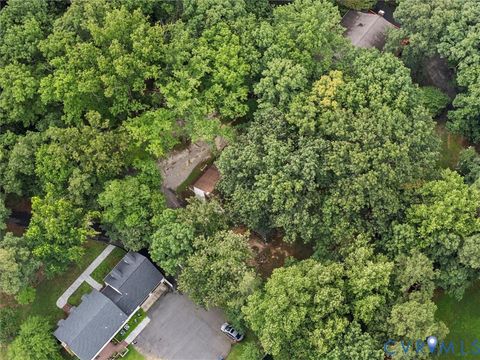 Tiny photo for 720 Dove Path Lane, Chester, VA 23834 (MLS # 2618580)