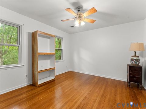 Tiny photo for 720 Dove Path Lane, Chester, VA 23834 (MLS # 2618580)
