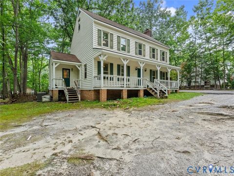 Tiny photo for 720 Dove Path Lane, Chester, VA 23834 (MLS # 2618580)