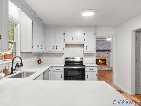 Tiny photo for 720 Dove Path Lane, Chester, VA 23834 (MLS # 2618580)