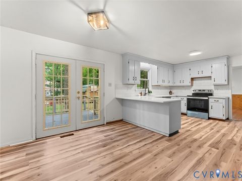 Tiny photo for 720 Dove Path Lane, Chester, VA 23834 (MLS # 2618580)