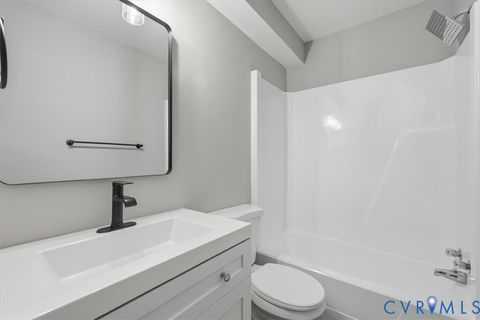 Tiny photo for 2007 Circlestone Court, Colonial Heights, VA 23834 (MLS # 2532780)