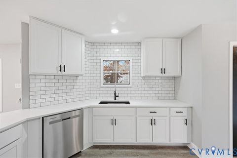 Tiny photo for 2007 Circlestone Court, Colonial Heights, VA 23834 (MLS # 2532780)