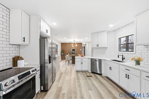 Tiny photo for 2007 Circlestone Court, Colonial Heights, VA 23834 (MLS # 2532780)