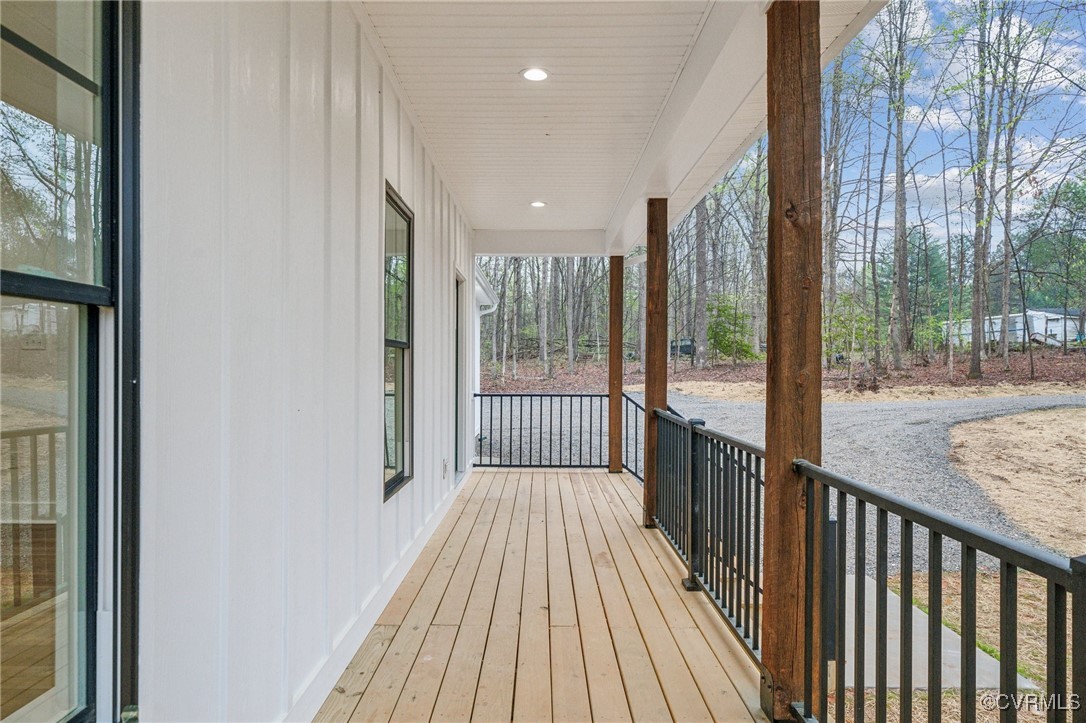2467 Judes Ferry Road