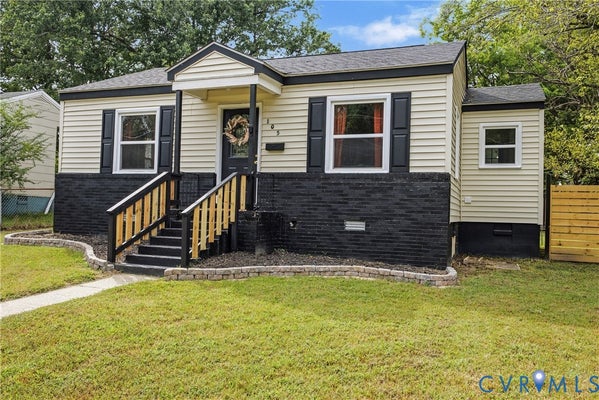 105 GRAVATT AVE, BLACKSTONE, VA 23824 - Image 8d8001dc346811da12ce5736d3fa659c/2176682777