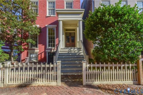 Photo of 12 W Clay Street #A, Richmond, VA 23220 (MLS # 2617284)