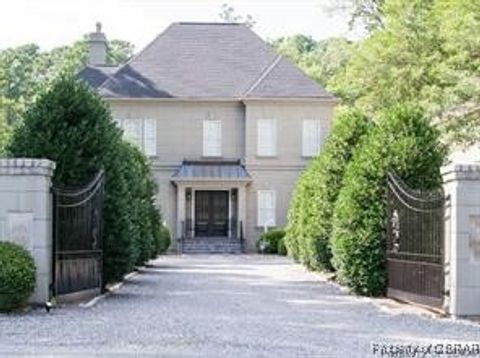 A home in White Stone