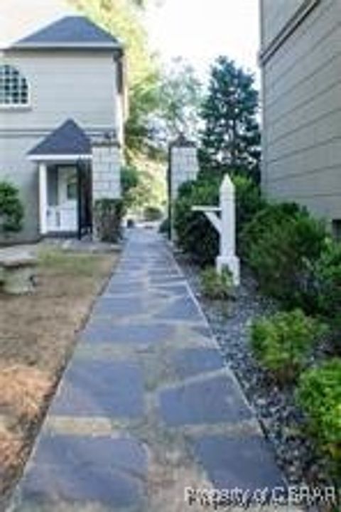 A home in White Stone