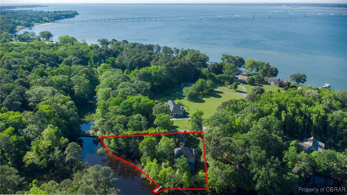 108 Spindrift Road