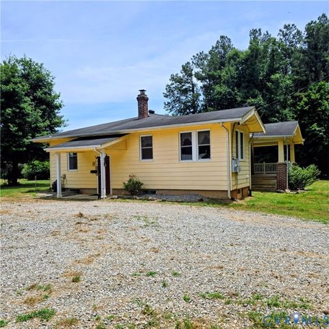 Tiny photo for 2320 Monroe Avenue, Victoria, VA 23974 (MLS # 2616896)