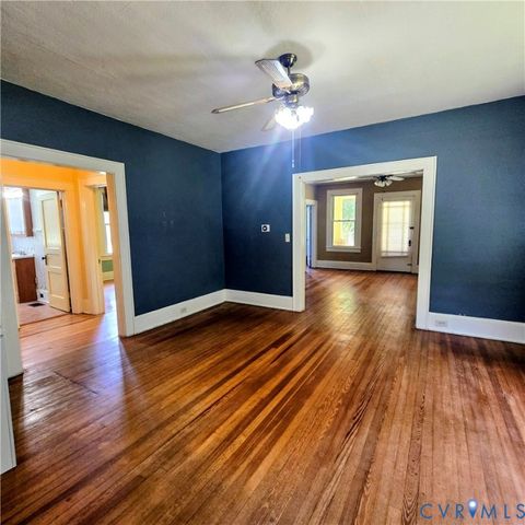 Tiny photo for 2320 Monroe Avenue, Victoria, VA 23974 (MLS # 2616896)