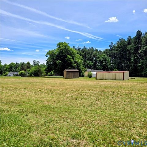 Tiny photo for 2320 Monroe Avenue, Victoria, VA 23974 (MLS # 2616896)