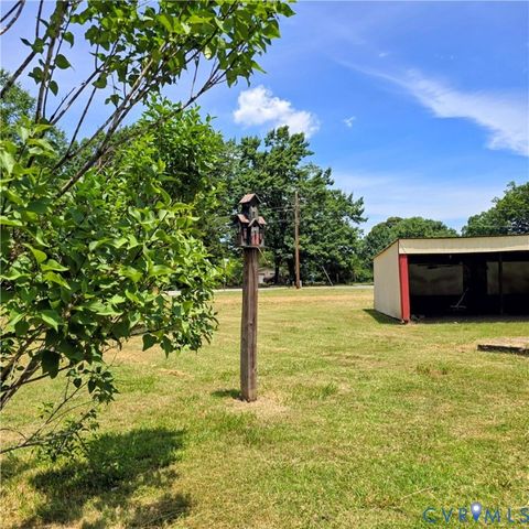Tiny photo for 2320 Monroe Avenue, Victoria, VA 23974 (MLS # 2616896)