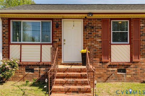 Tiny photo for 2201 Jackson Street, Hopewell, VA 23860 (MLS # 2609594)