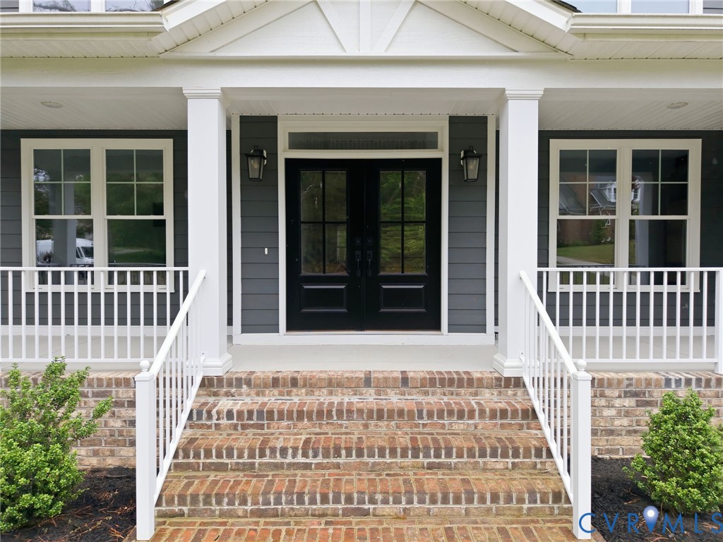 11441 Red Brick Court