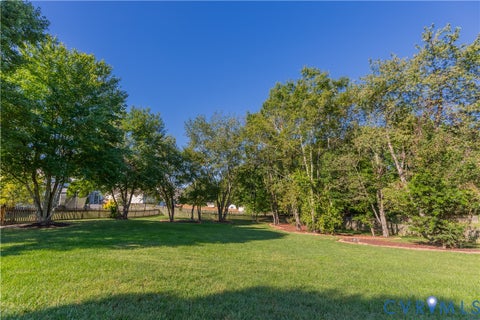 Tiny photo for 8020 Gold Pebble Way, Mechanicsville, VA 23111 (MLS # 2625386)