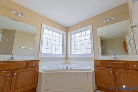 Tiny photo for 8020 Gold Pebble Way, Mechanicsville, VA 23111 (MLS # 2625386)