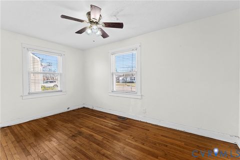 Tiny photo for 544 Roslyn Avenue, Colonial Heights, VA 23834 (MLS # 2604826)