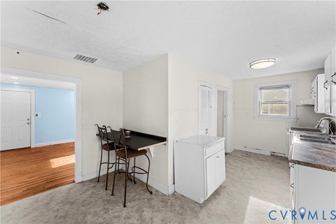 Tiny photo for 544 Roslyn Avenue, Colonial Heights, VA 23834 (MLS # 2604826)