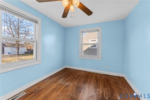 Tiny photo for 544 Roslyn Avenue, Colonial Heights, VA 23834 (MLS # 2604826)
