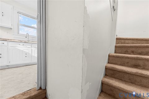 Tiny photo for 544 Roslyn Avenue, Colonial Heights, VA 23834 (MLS # 2604826)