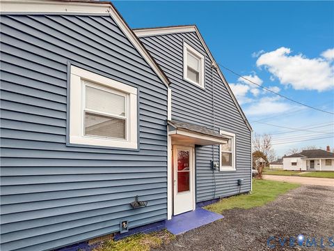 Tiny photo for 544 Roslyn Avenue, Colonial Heights, VA 23834 (MLS # 2604826)