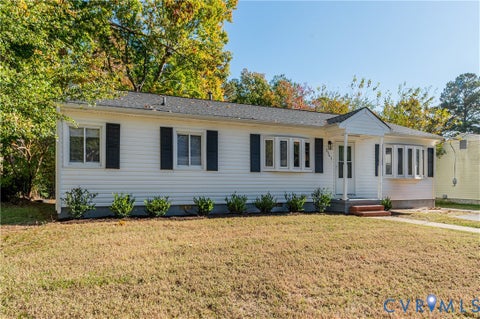 Tiny photo for 2563 Glendale Avenue, Petersburg, VA 23805 (MLS # 2627726)