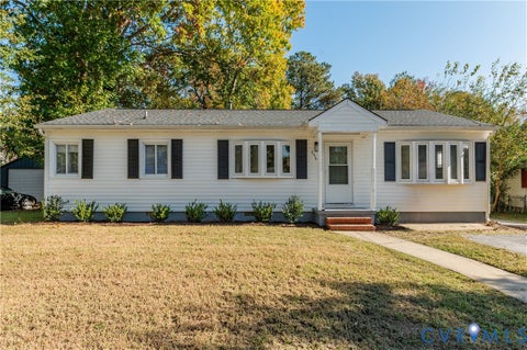 Photo of 2563 Glendale Avenue, Petersburg, VA 23805 (MLS # 2627726)