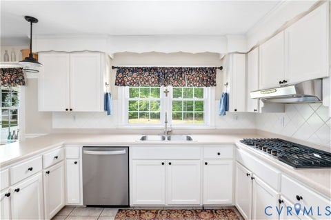 Tiny photo for 540 W Main Street, Wakefield, VA 23888 (MLS # 2628939)