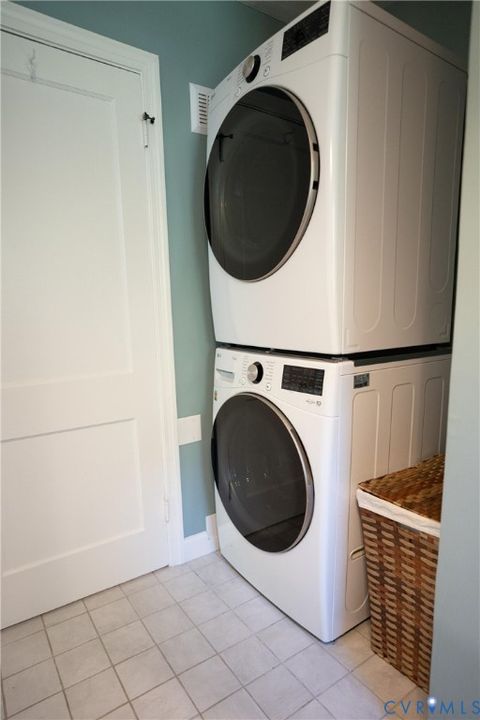 Tiny photo for 7469 Major Avenue, Norfolk, VA 23505 (MLS # 2613009)