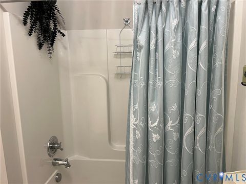 Tiny photo for 8214 Janice Avenue, Mechanicsville, VA 23111 (MLS # 2527470)