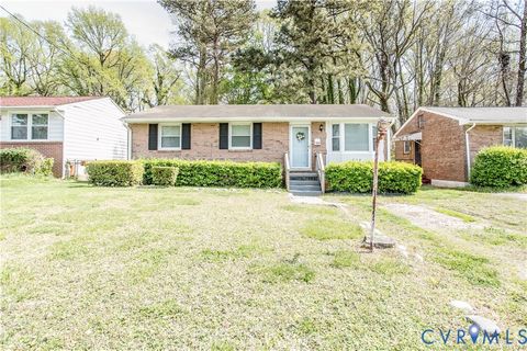 Tiny photo for 524 Windham Street, Petersburg, VA 23803 (MLS # 2607991)