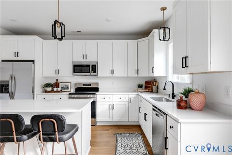 Tiny photo for 1313 2/3 N 31st Street, Richmond, VA 23223 (MLS # 2604470)