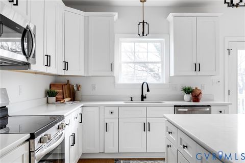 Tiny photo for 1313 2/3 N 31st Street, Richmond, VA 23223 (MLS # 2604470)