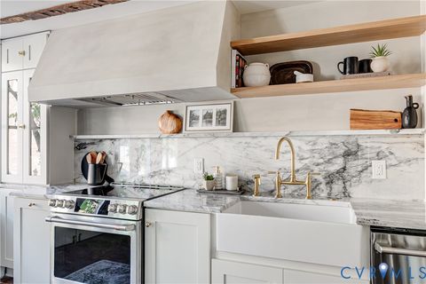 Tiny photo for 2501 E Grace Street, Richmond, VA 23223 (MLS # 2529395)