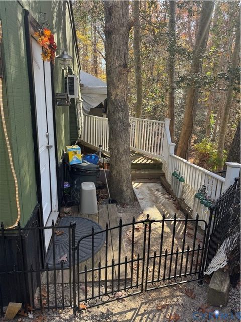 Tiny photo for 37 Hatchie Trail, Bracey, VA 23919 (MLS # 2531737)