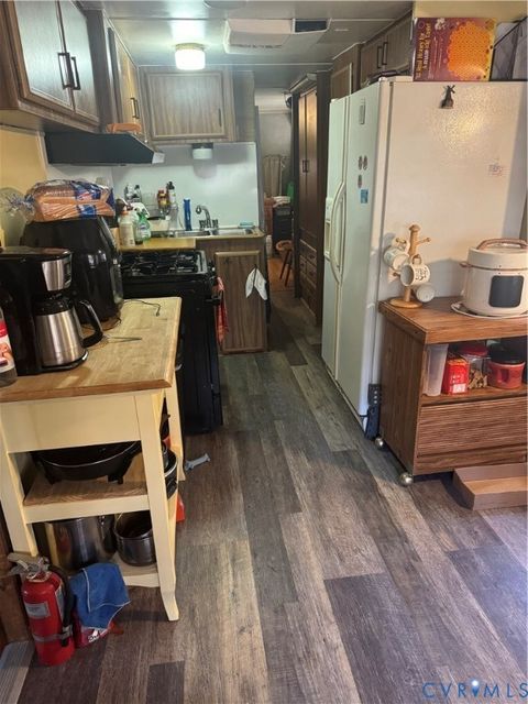 Tiny photo for 37 Hatchie Trail, Bracey, VA 23919 (MLS # 2531737)