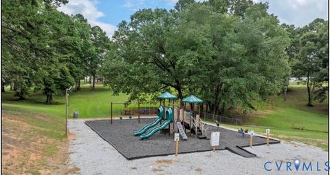 Tiny photo for 37 Hatchie Trail, Bracey, VA 23919 (MLS # 2531737)