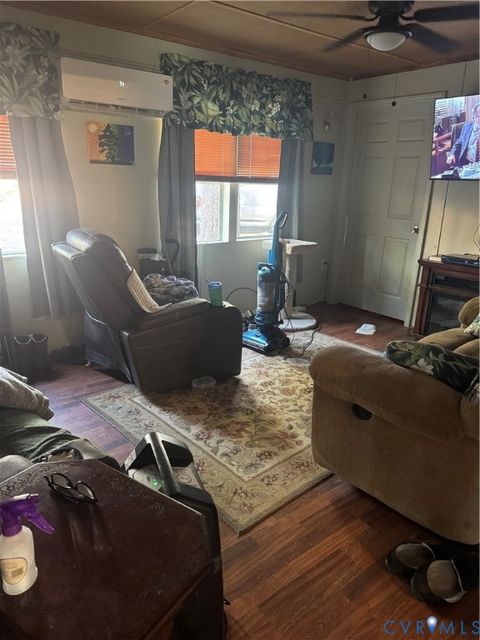 Tiny photo for 37 Hatchie Trail, Bracey, VA 23919 (MLS # 2531737)