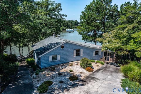 Tiny photo for 797 Plainview Road Rd, Topping, VA 23169 (MLS # 2620509)