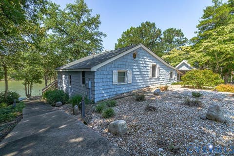 Tiny photo for 797 Plainview Road Rd, Topping, VA 23169 (MLS # 2620509)