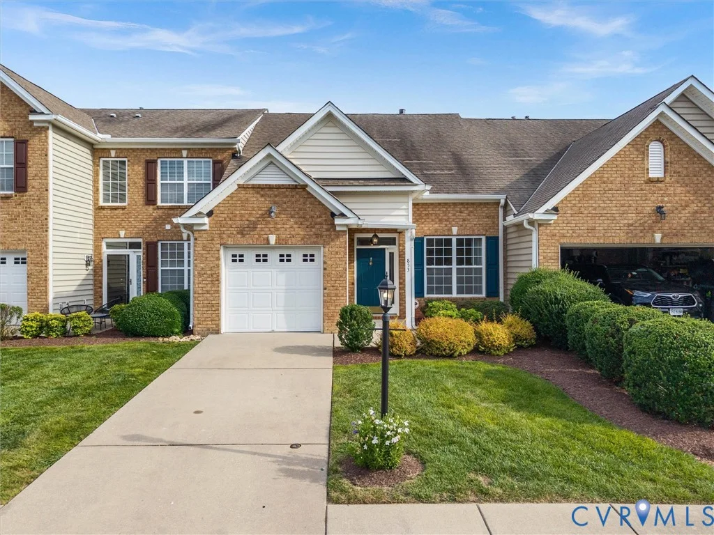 853 Parkland Place