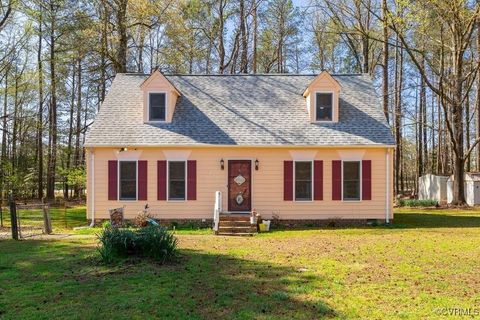 Photo of 35 Drybridge Court, Henrico, VA 23150 (MLS # 2508499)