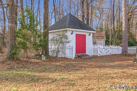 Tiny photo for 236 Comstock Drive, Colonial Heights, VA 23834 (MLS # 2605526)