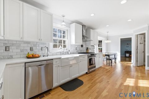 Tiny photo for 236 Comstock Drive, Colonial Heights, VA 23834 (MLS # 2605526)