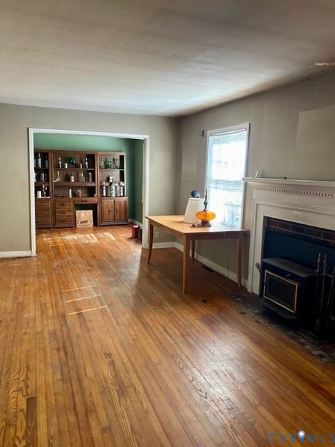 Tiny photo for 941 Saxkey Road, Drakes Branch, VA 23937 (MLS # 2530016)