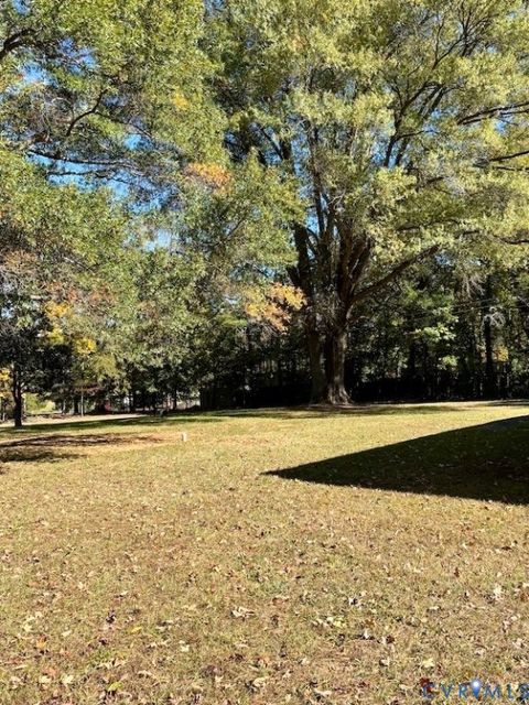 Tiny photo for 941 Saxkey Road, Drakes Branch, VA 23937 (MLS # 2530016)