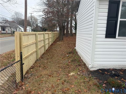 Tiny photo for 1 E 35th Street, Richmond, VA 23224 (MLS # 2600365)